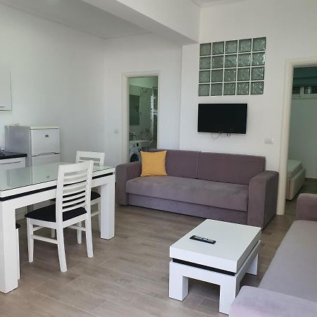 Villa Kristiana Sarande Bagian luar foto