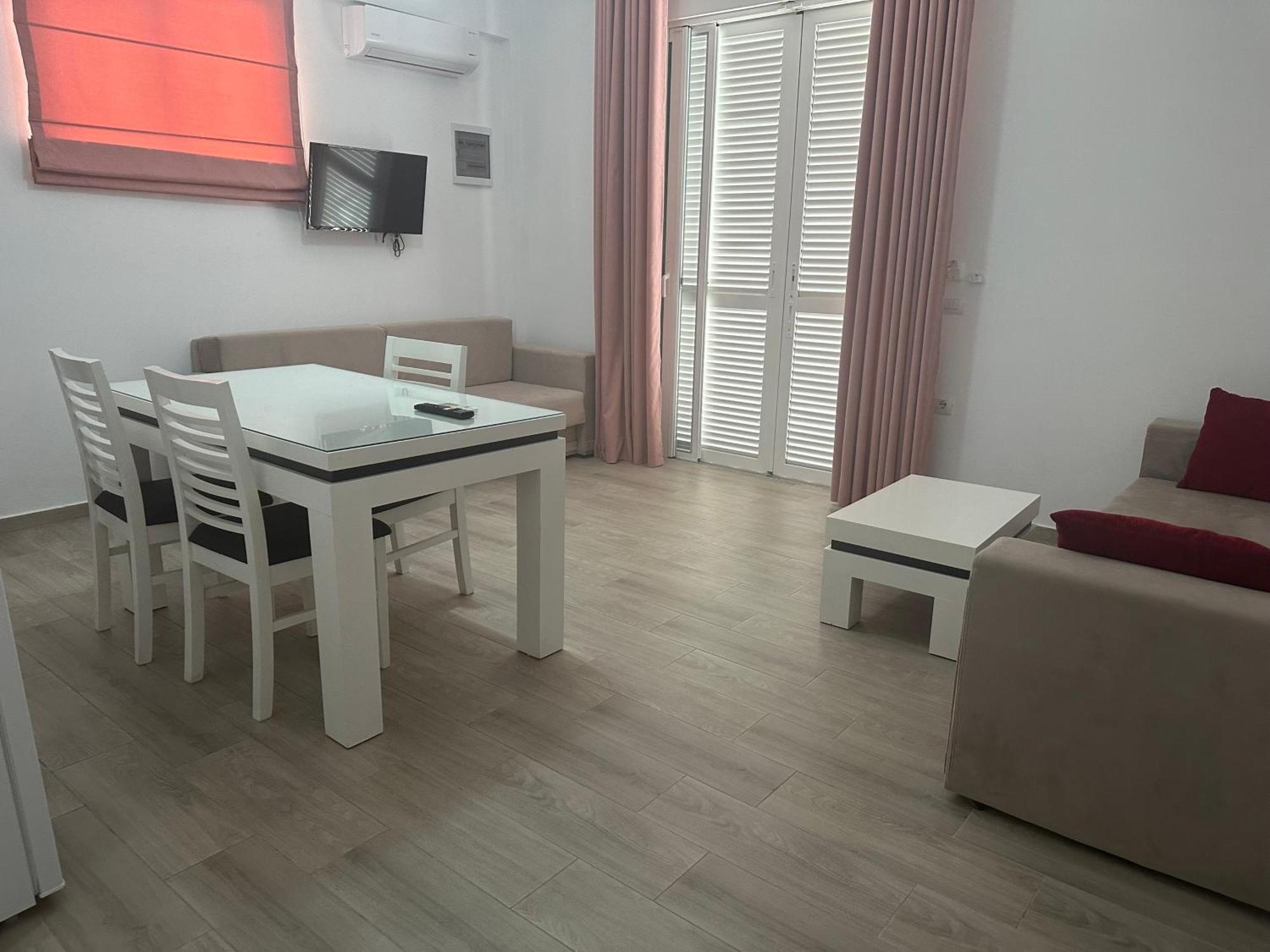 Villa Kristiana Sarande Bagian luar foto