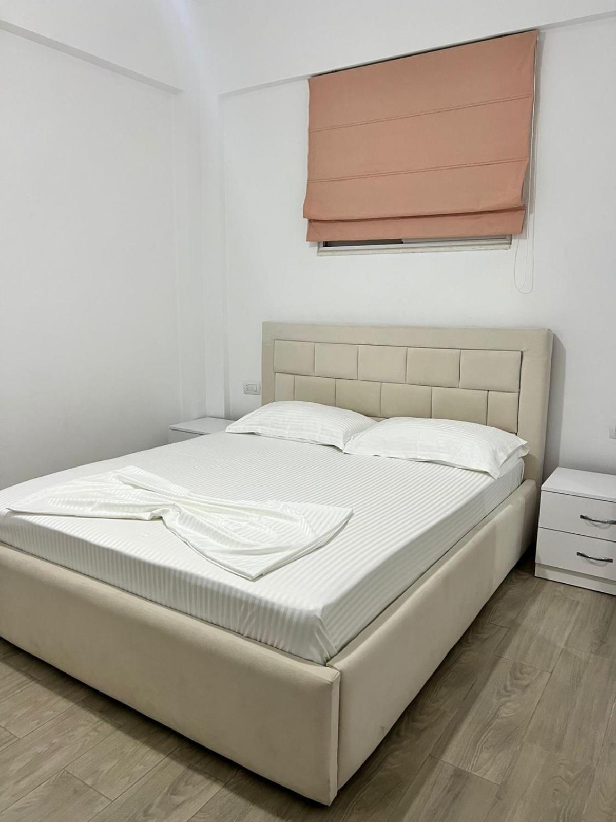 Villa Kristiana Sarande Bagian luar foto